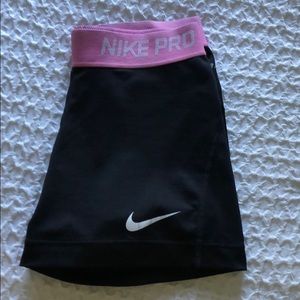 Women’s Nike pro spandex